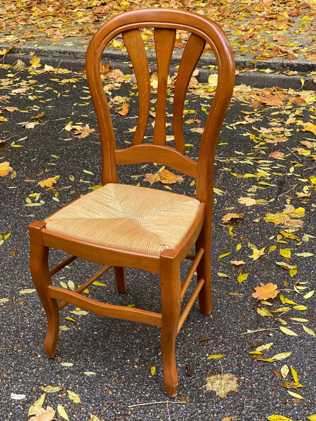 Chaise en bois massif paillées Louis Philippe