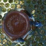 Pourer pottery varnished