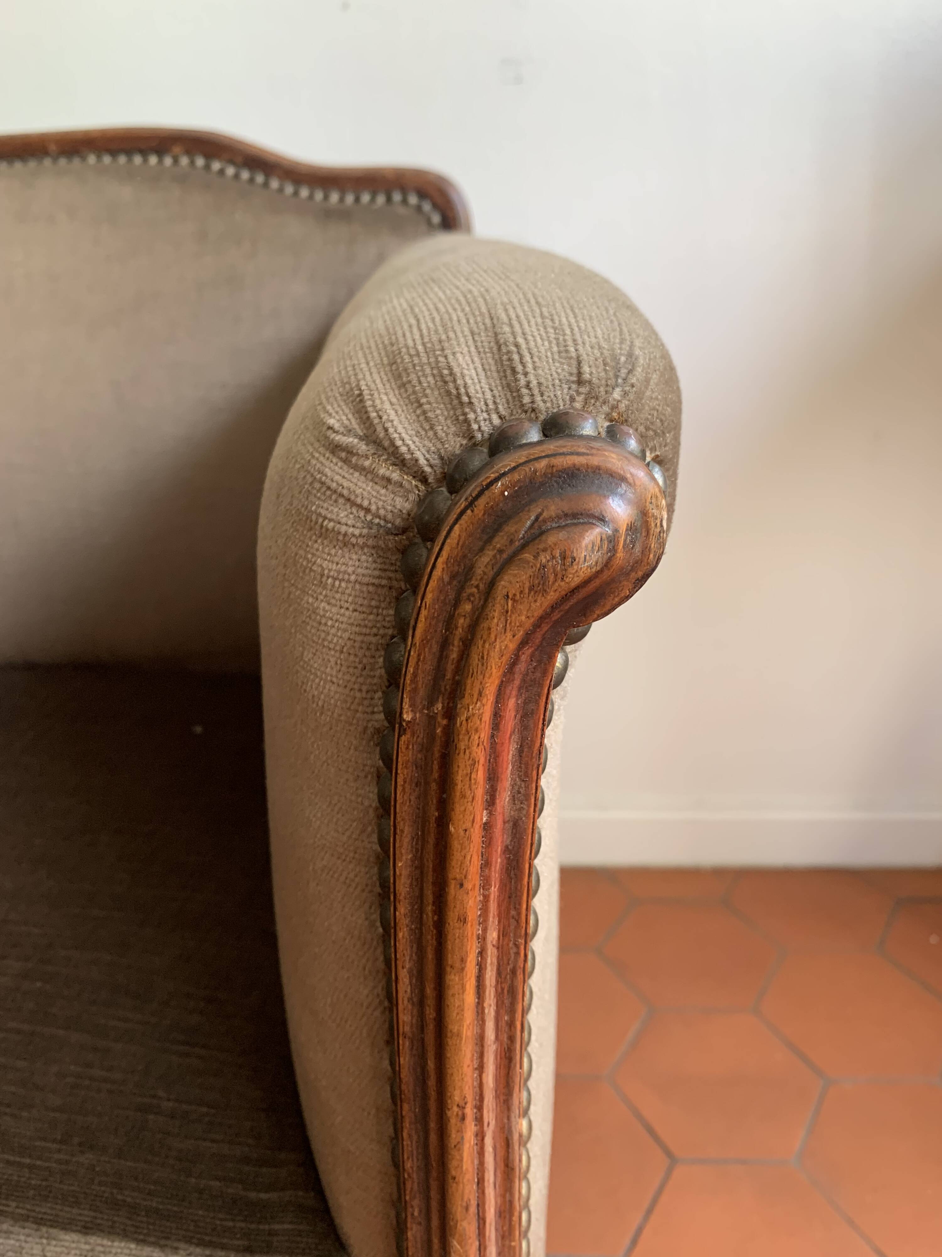 Art Deco armchair in taupe velvet, 1920/30