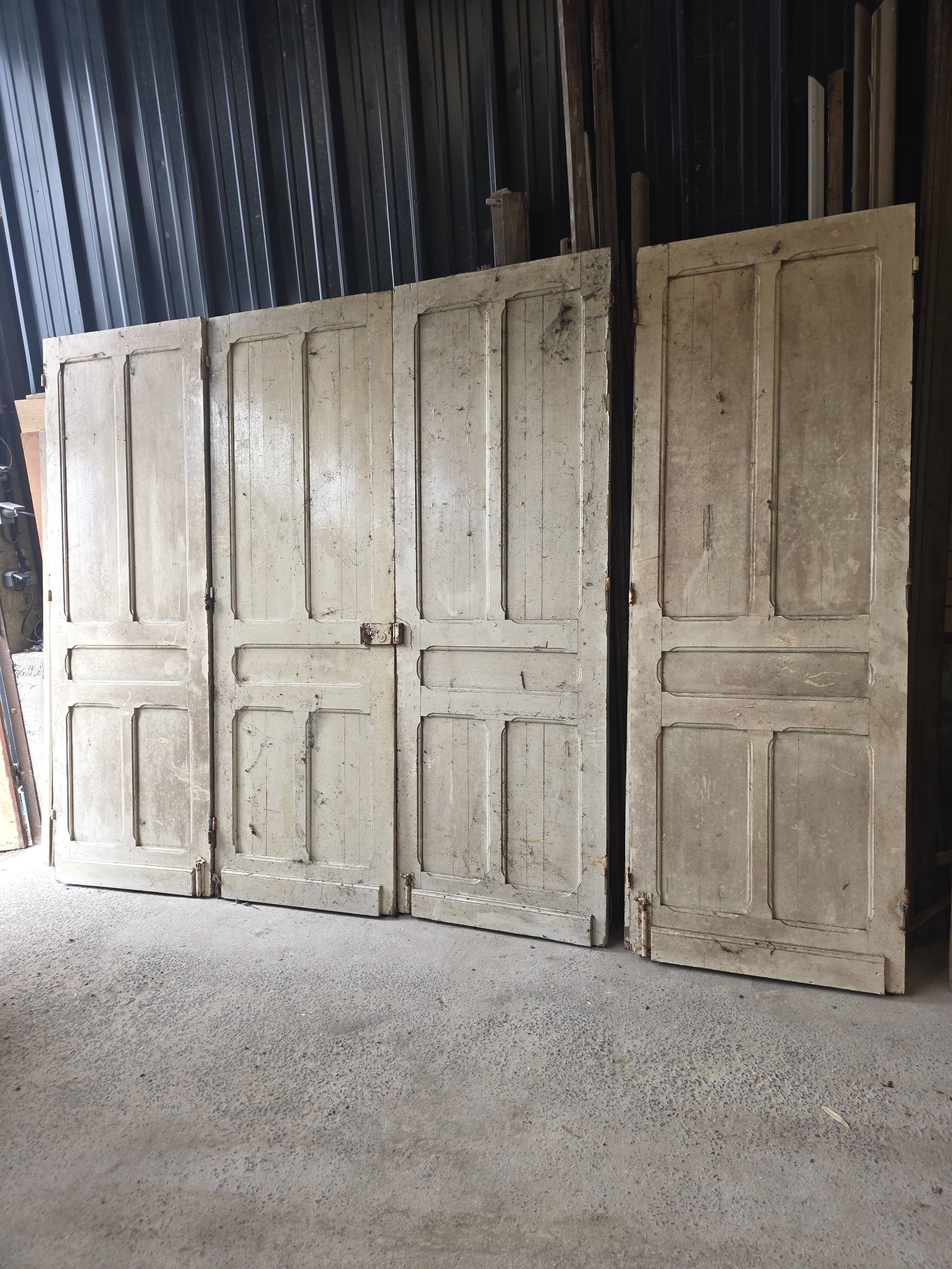 4 old partition doors
