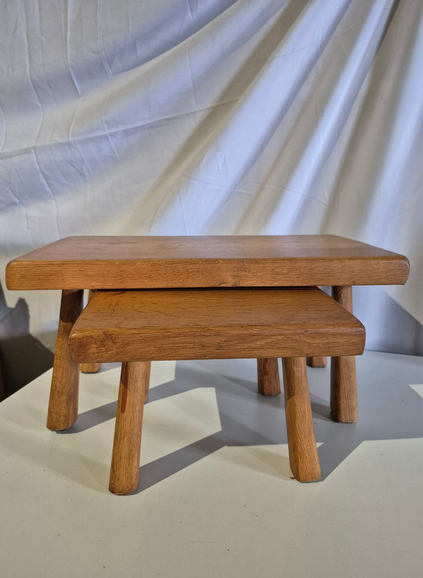 Set 2 small nesting tables plant stand wood