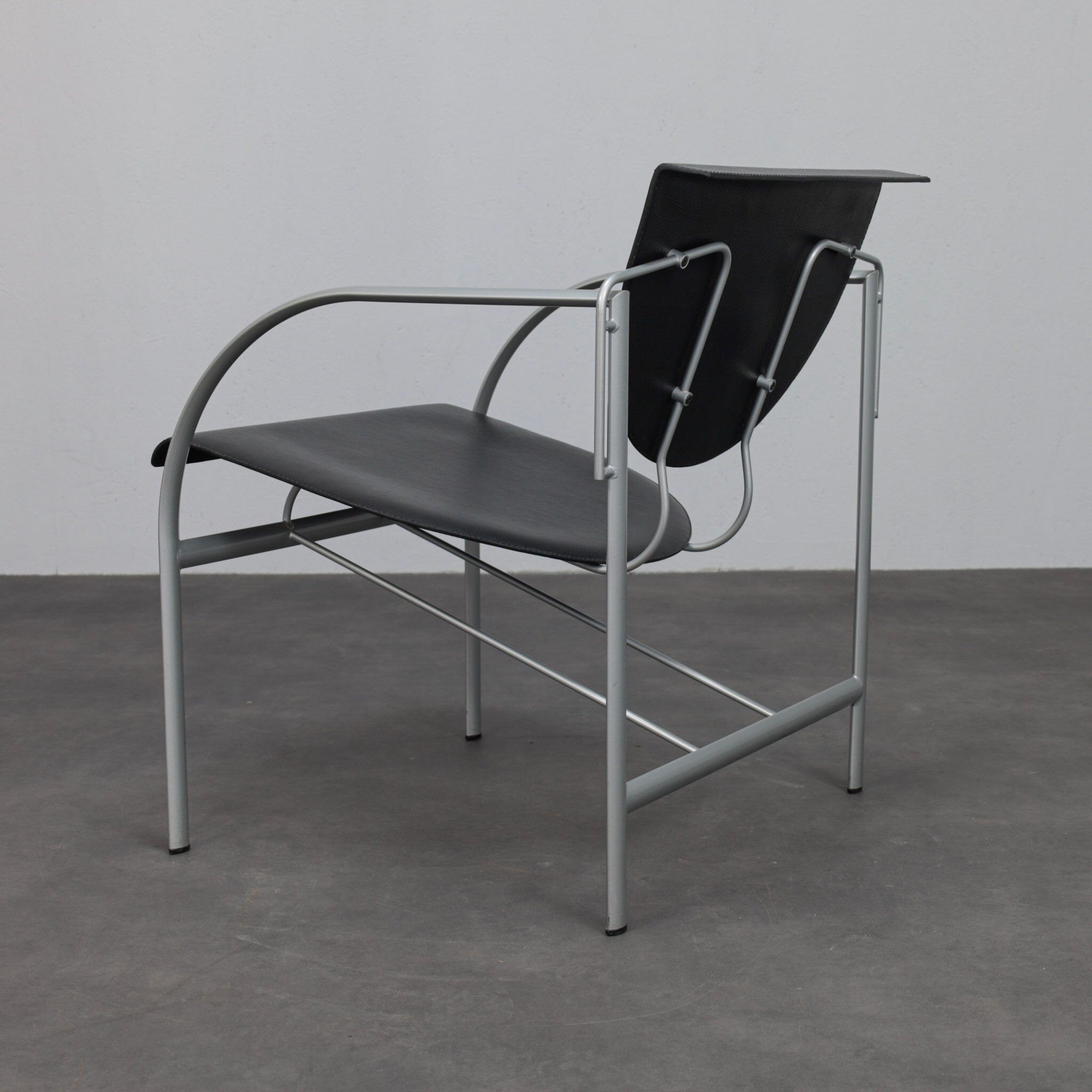 Pair of Kokatu leather lounge chairs by M.A. Cigan for Akaba, Spain, 1980s