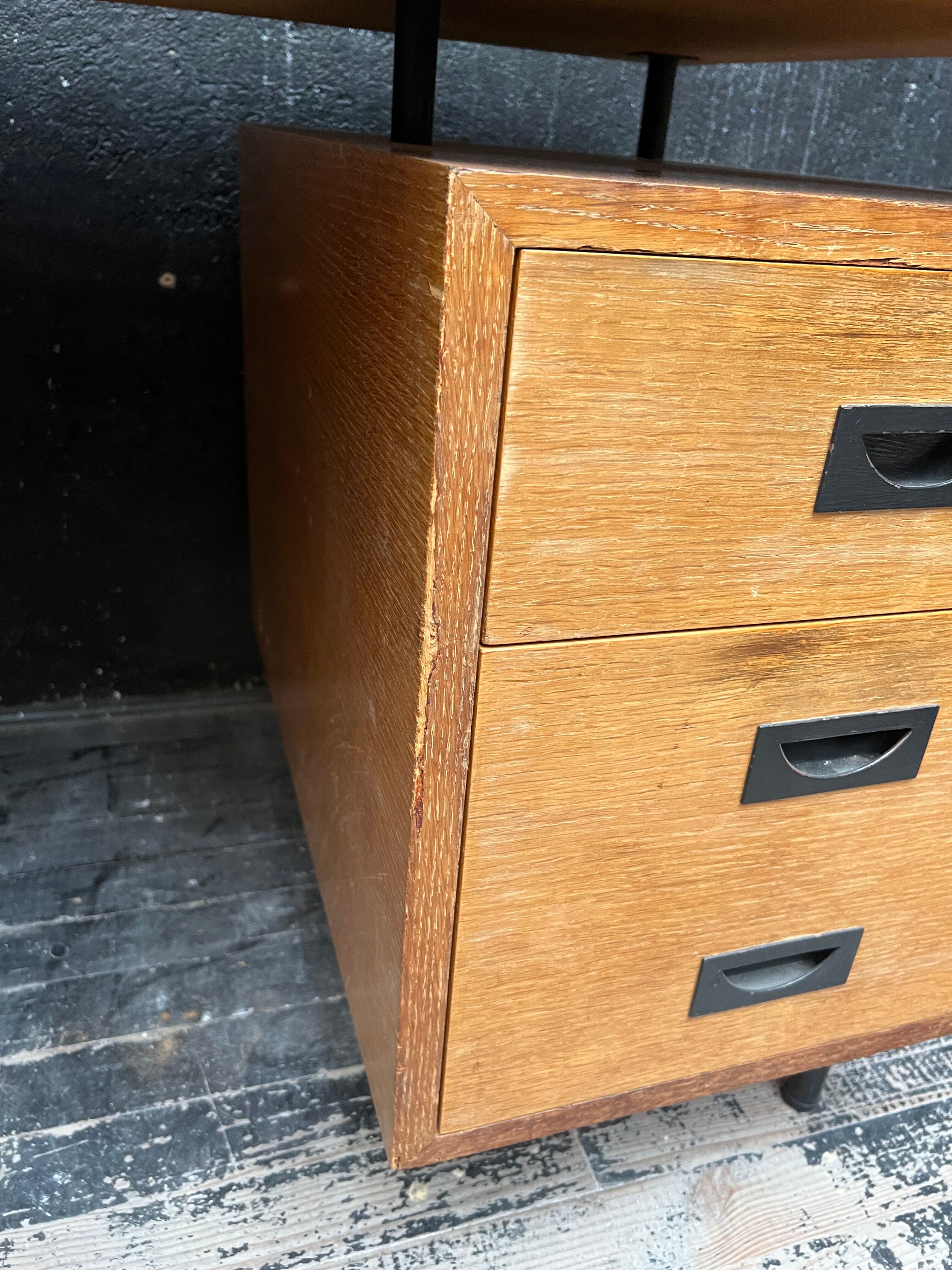 Design office 1950 .