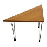 Vintage Danish triangular side table with hairpin legs design