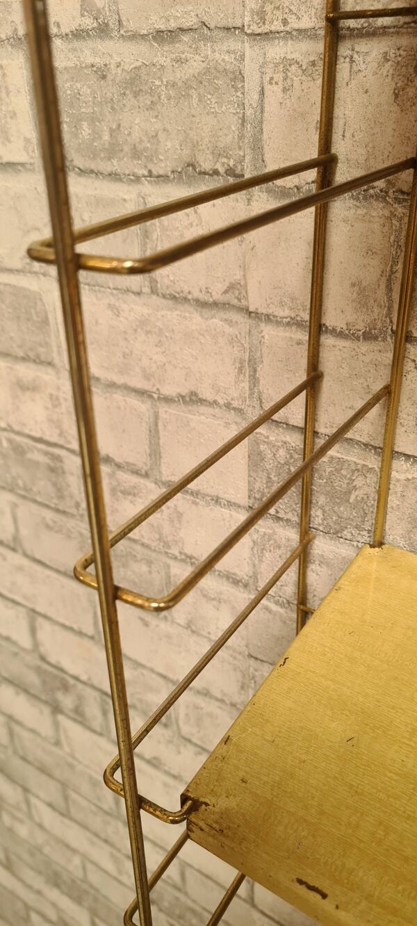 etagere 1960 acier faux bois et chrome or 4 montants  184 cmx66x59x16 trace