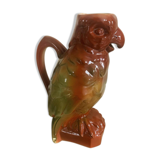 Parrot pitcher