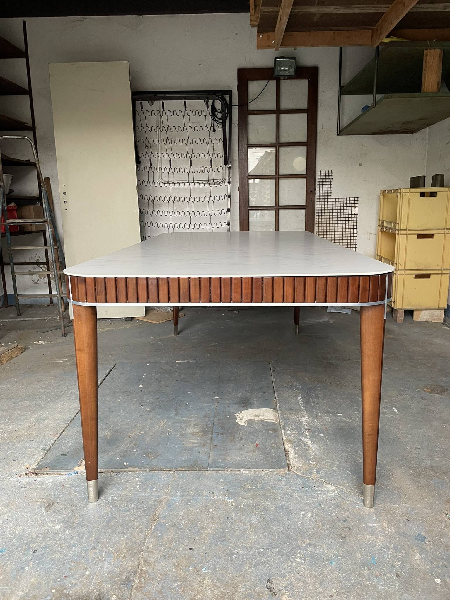 Eden-Rock dining table - acrylic top - Design Sacha Lakic