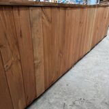 Patinated workshop furniture from the early 20th century.