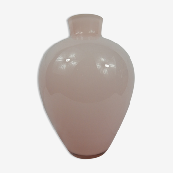 Classic pink vase