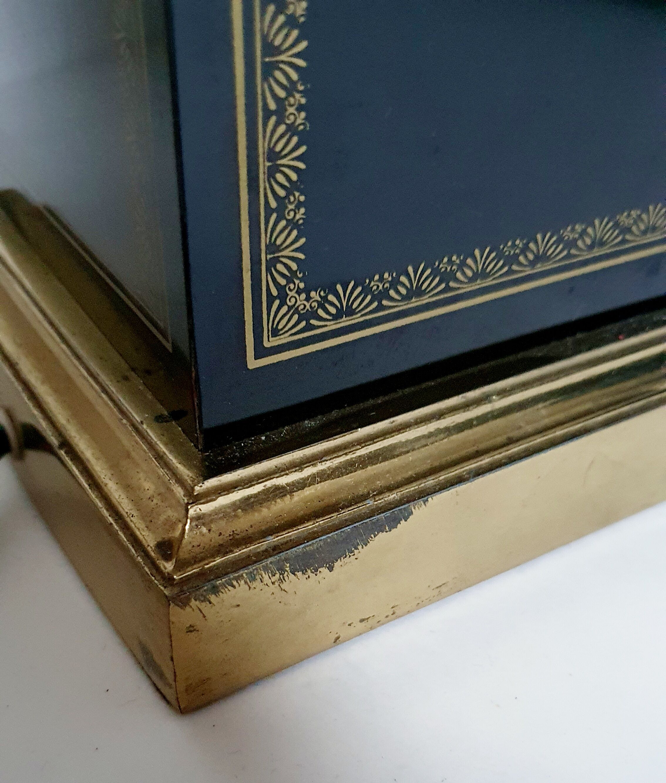 Table lamp stand