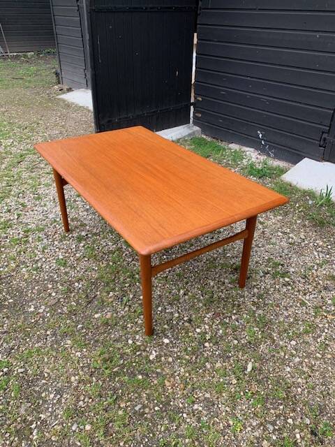 Teak coffee table Denmark 60s