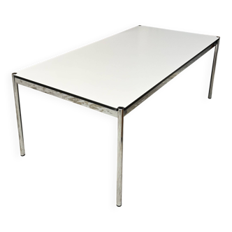 USM HALLER table