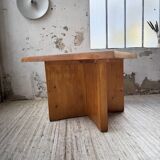 Table carrée moderniste en pin massif, années 50
