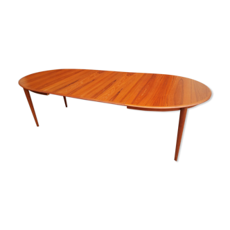 Table en teck danoise