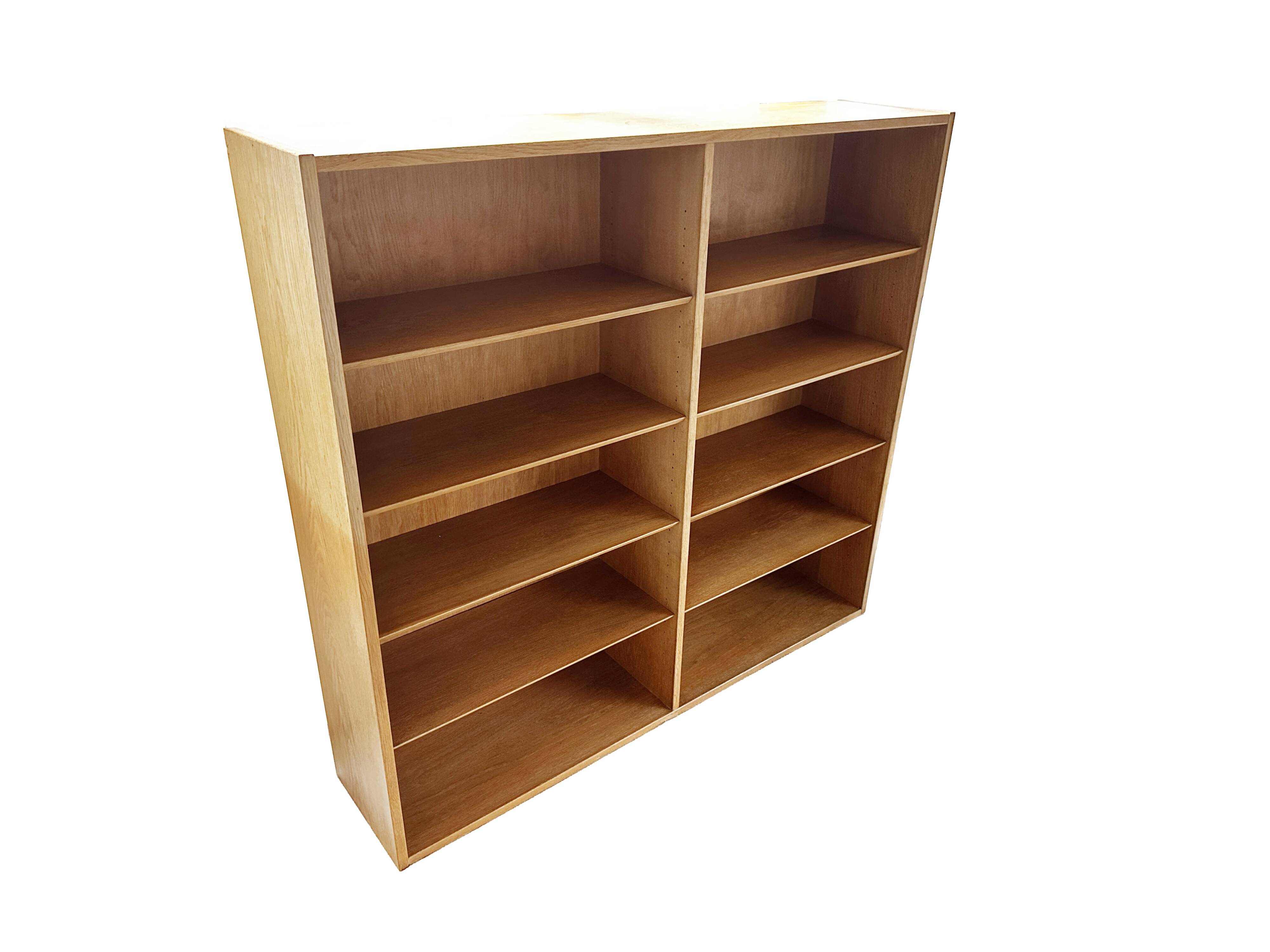 Bookcase by Poul Hundevad