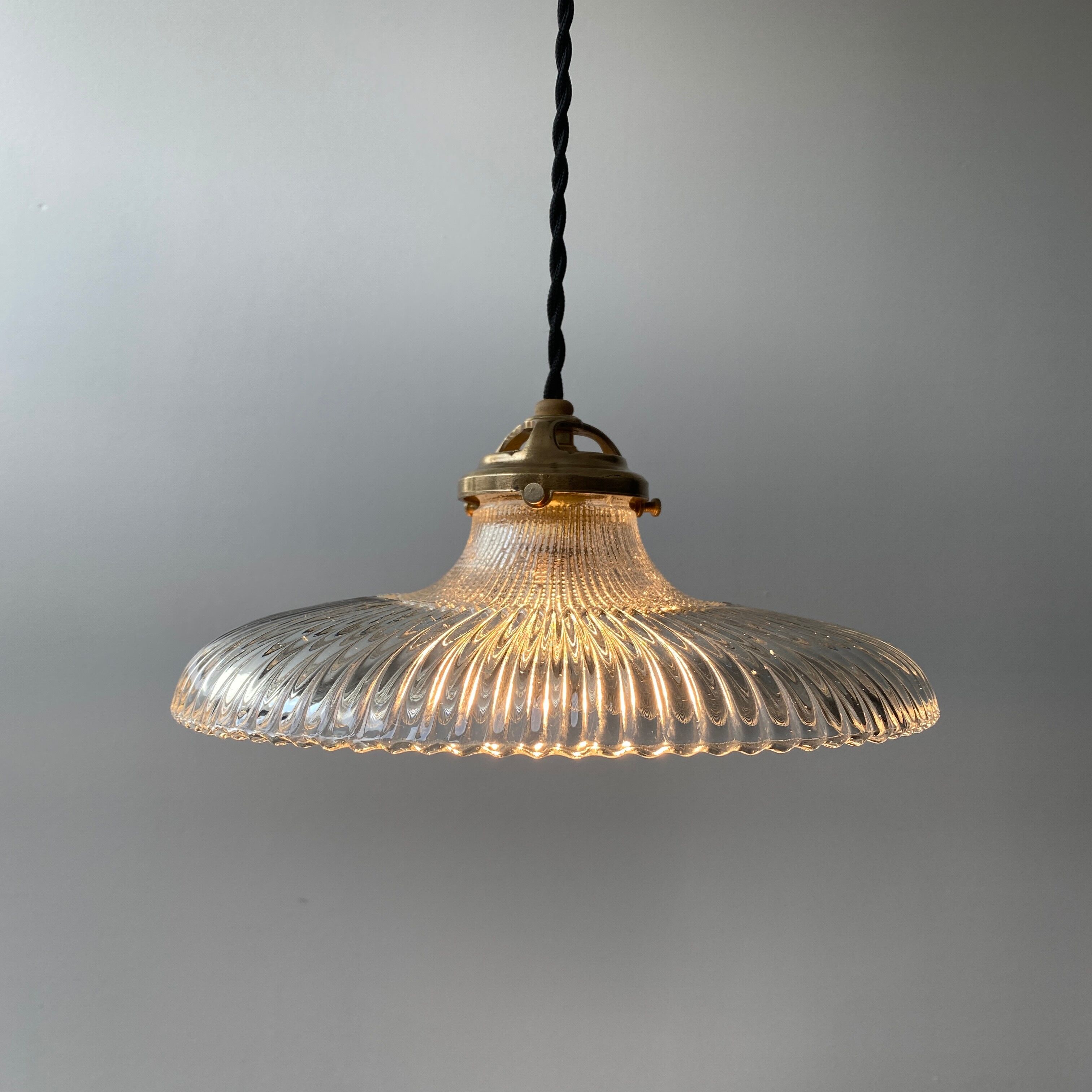 Lot 2 old vintage striated glass hanging lamps