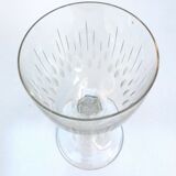 Lot of six crystal glasses cisele on foot has 6 odds France glasses