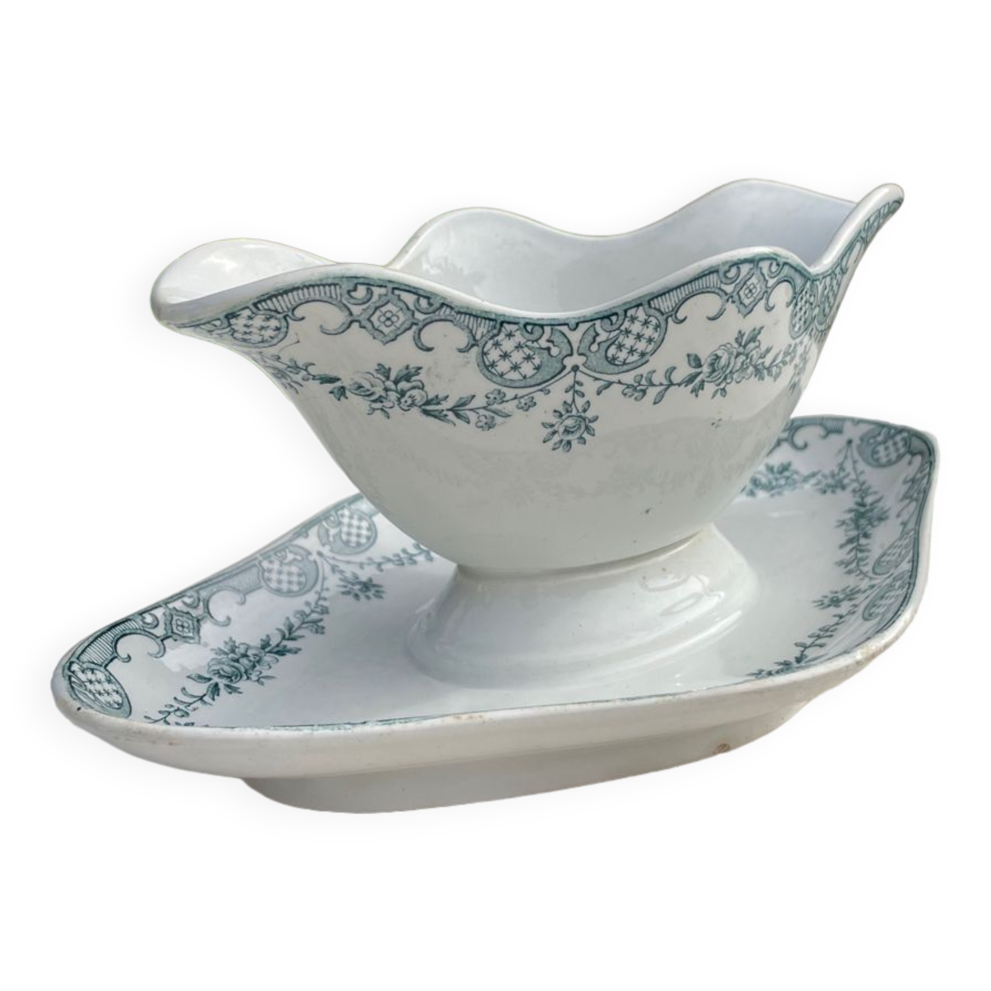 Saucière 1900 terre de fer modèle Versailles St Amand