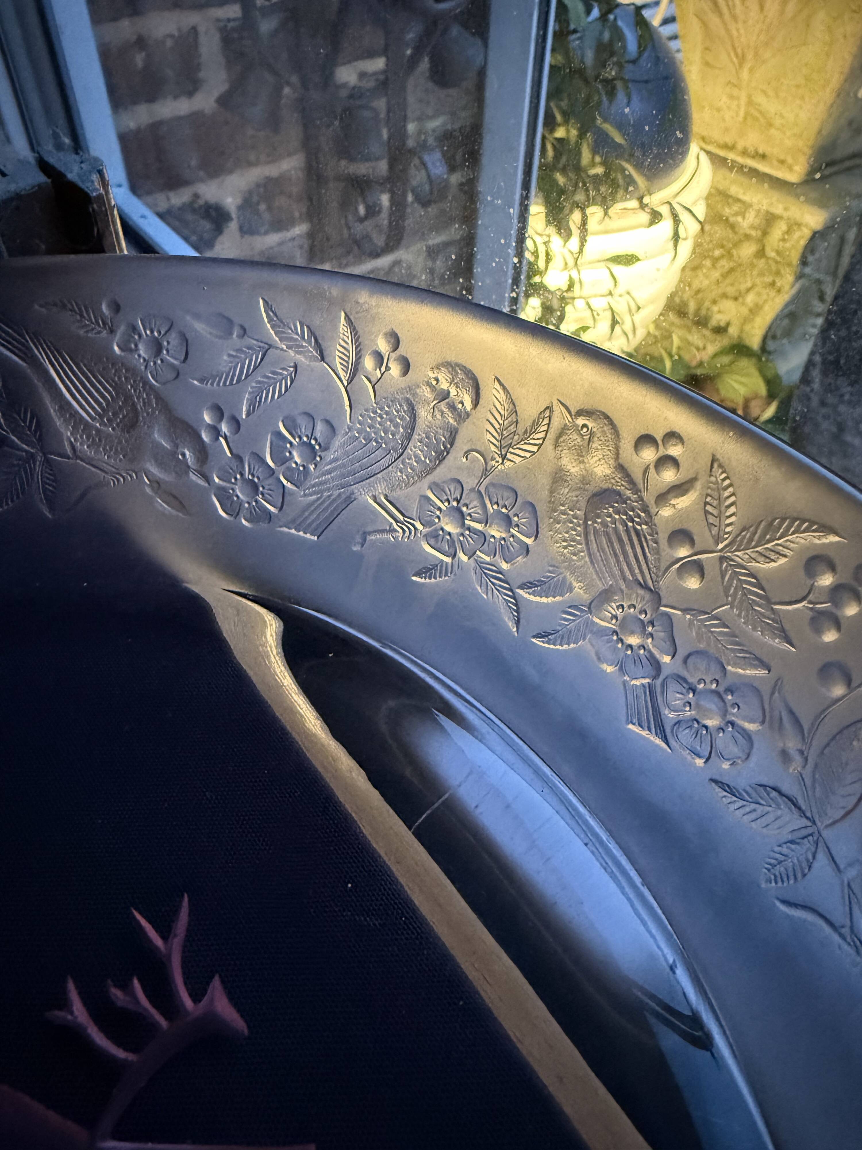 Hollow serving dish – molded pink crystal – sweden