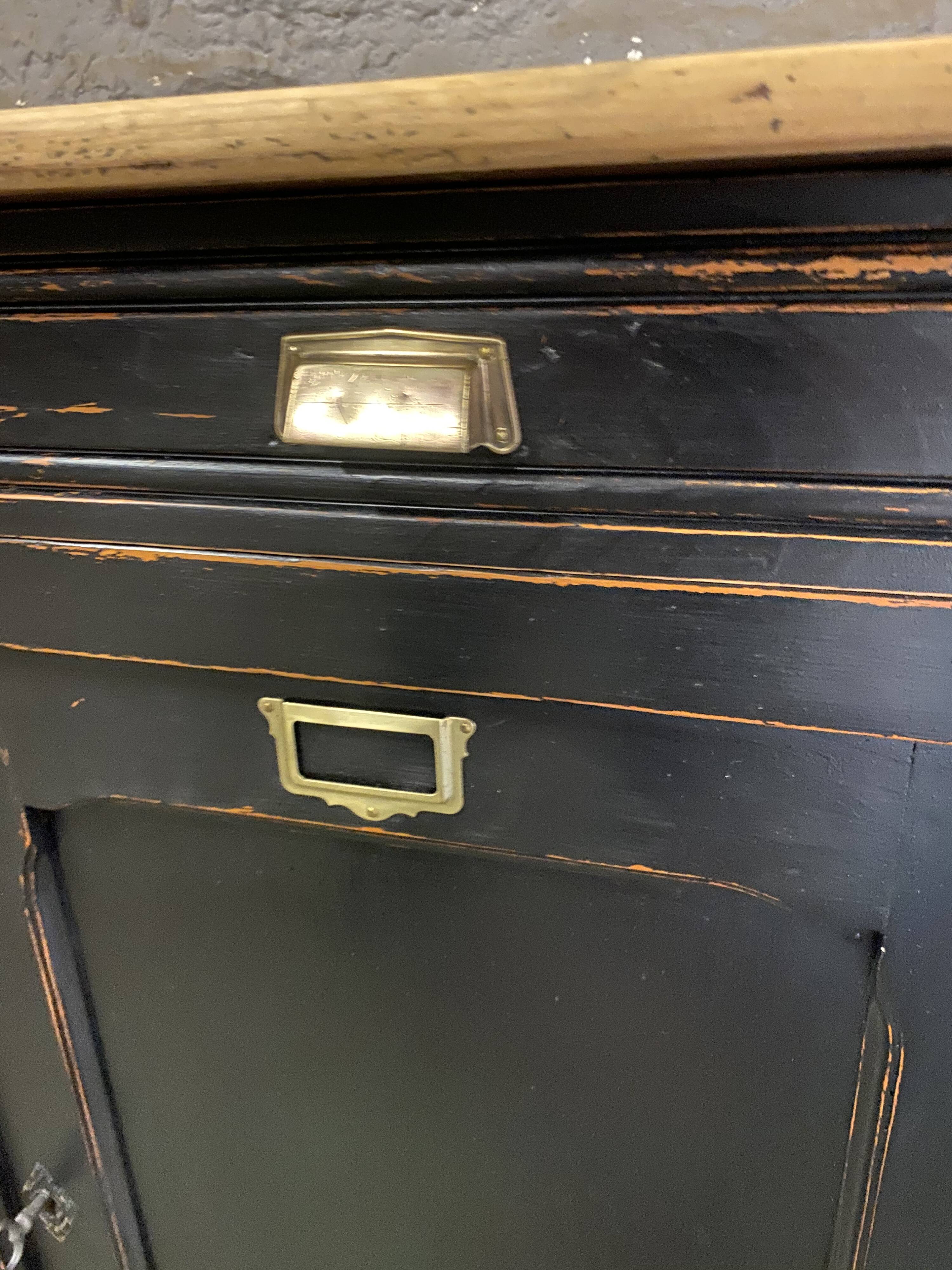 Former parisian black patina side board