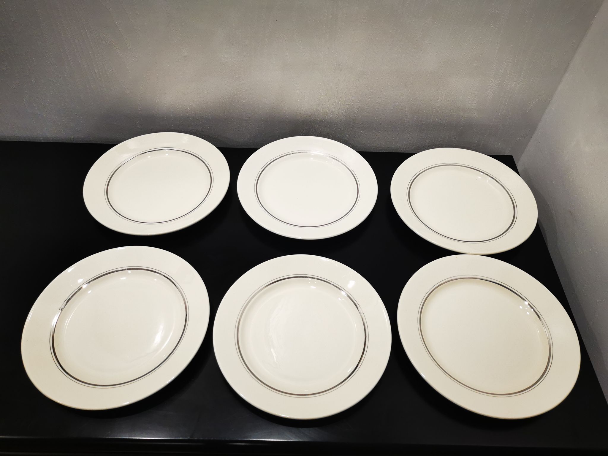 Lot de 6 assiettes plates anciennes liseret argenté