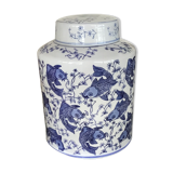 Pot with lidded Chinese décor