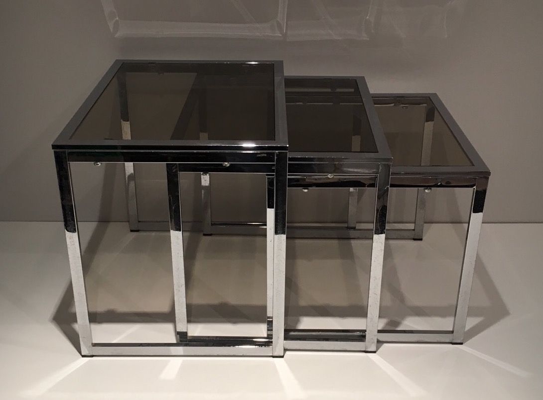 Set of 3 chrome nesting tables. Around 1970.