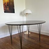 Round tabke wood Arne Jacobsen poor Fritz Hansen