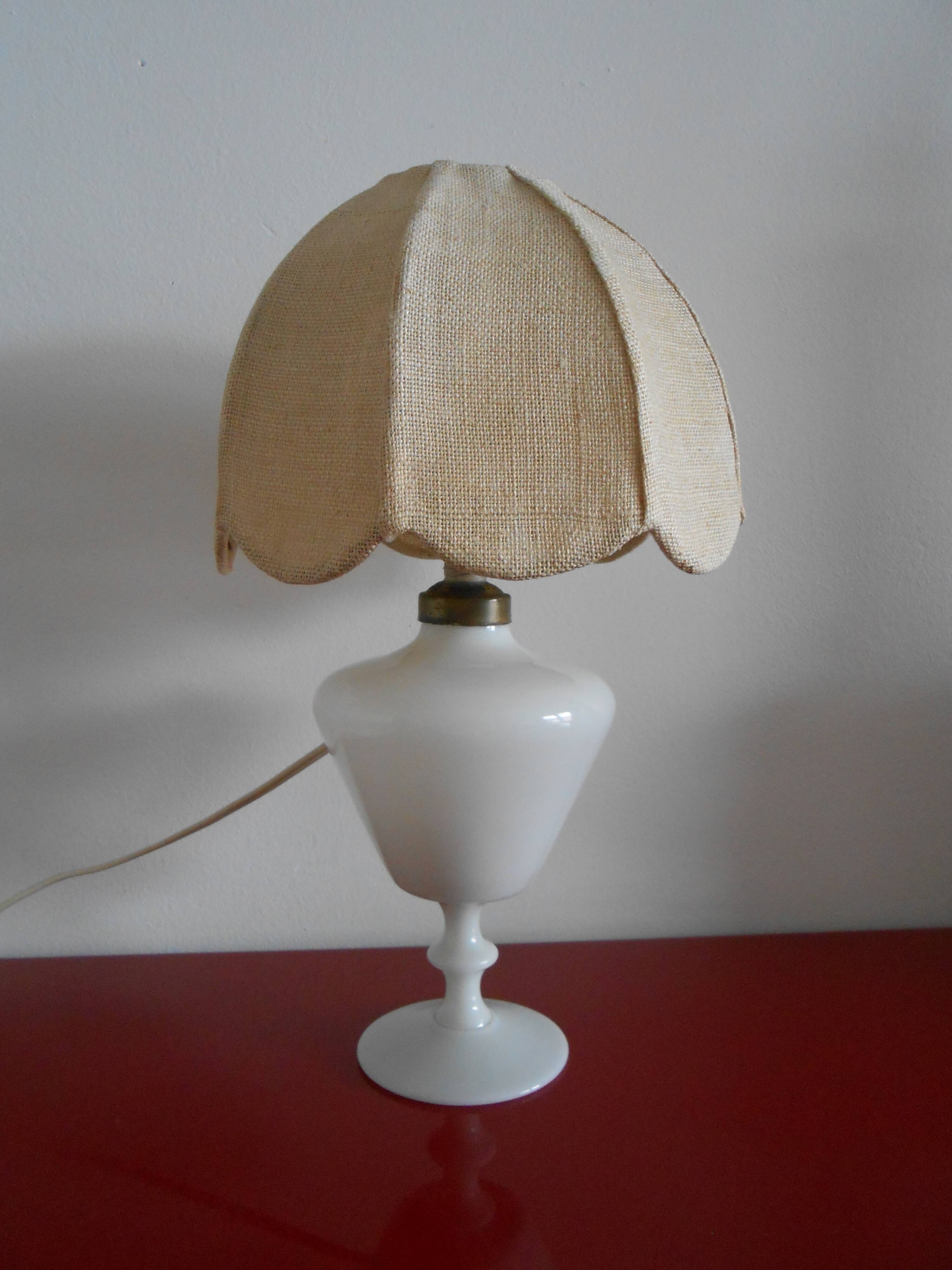 Bedside lamp porcelain and burlap