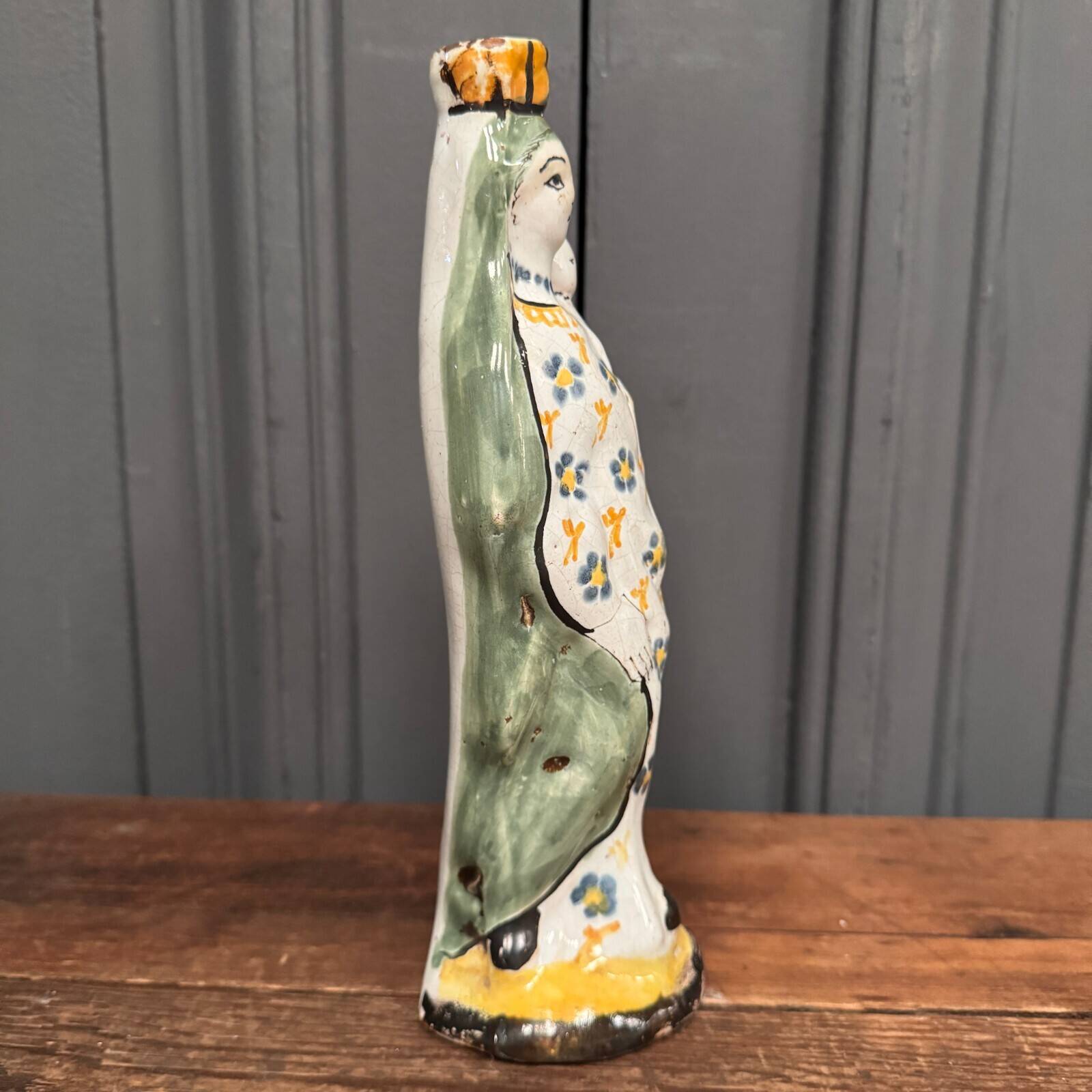 Virgin giving birth in Nevers earthenware, 18th century