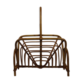 Rattan magazine holder