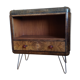 Extra furniture with shop window