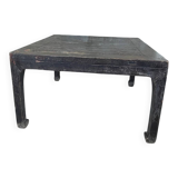 Asian coffee table from the late 18th century.