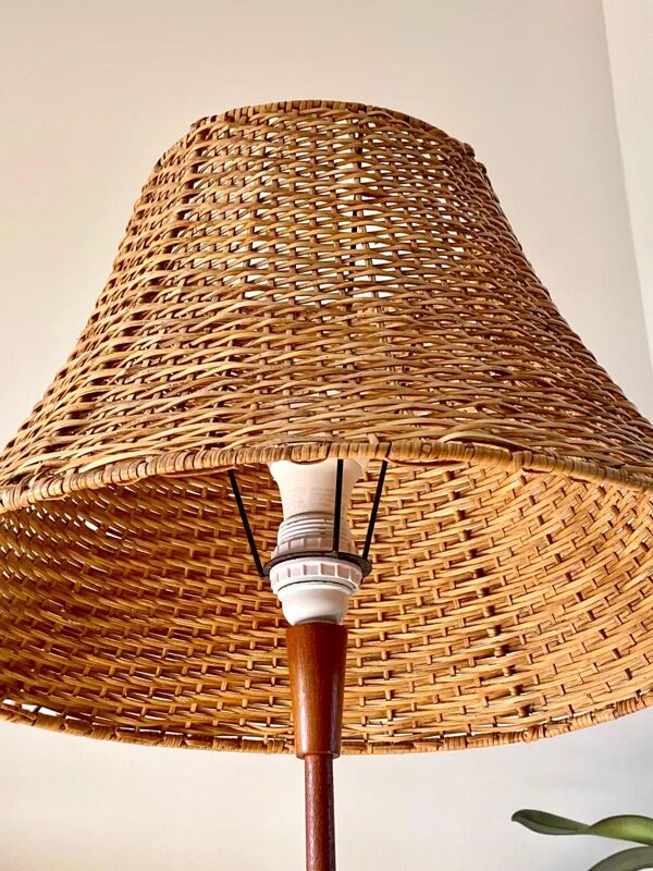 Lampadaire scandinave en teck 1960s