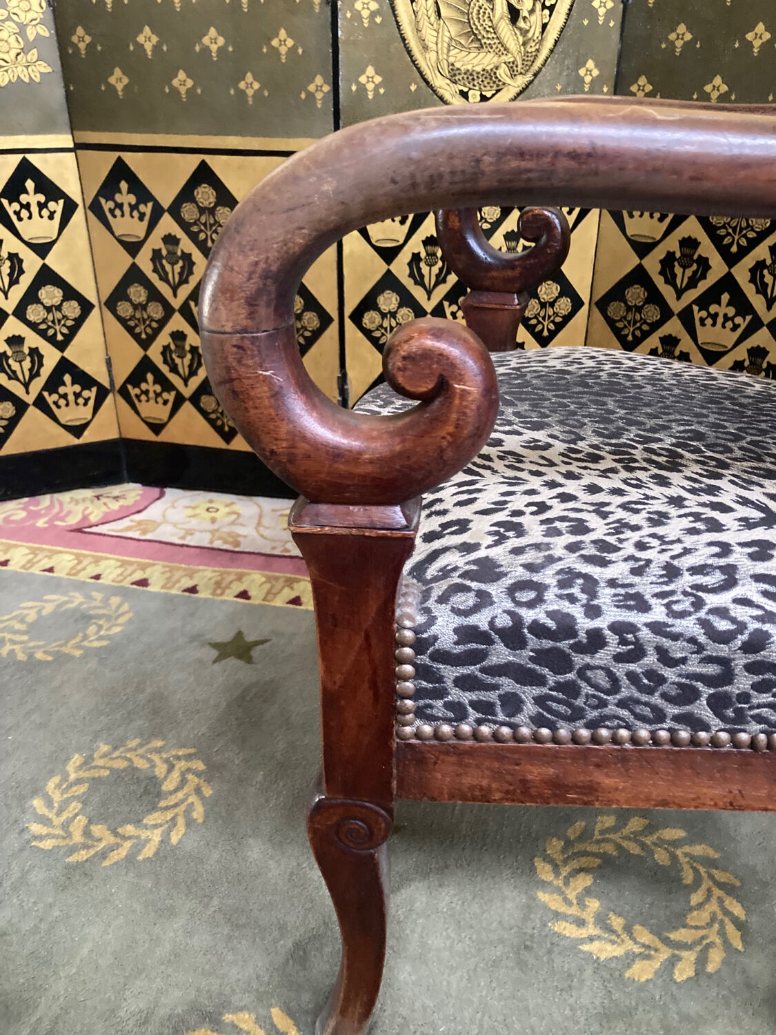 2 armchairs restoration with stock