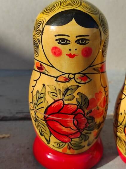 Russian matryoshka nesting dolls