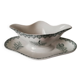 Gravy boat