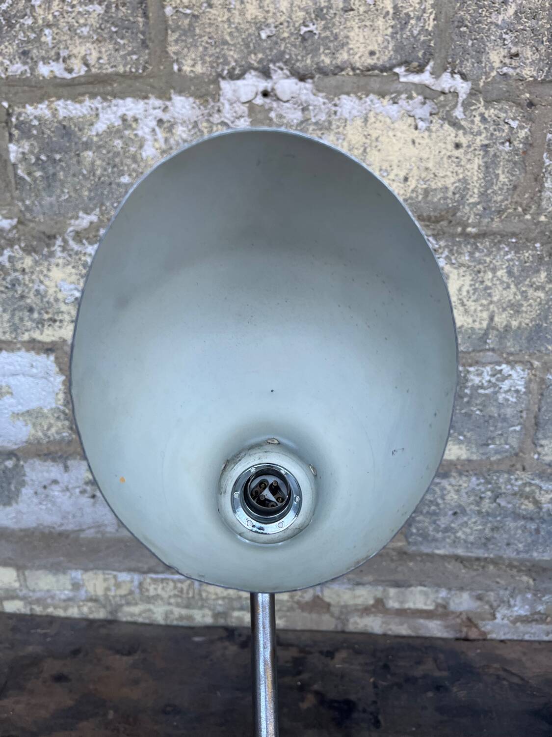 Industrial lamp from the 60s by KIE KLAIR