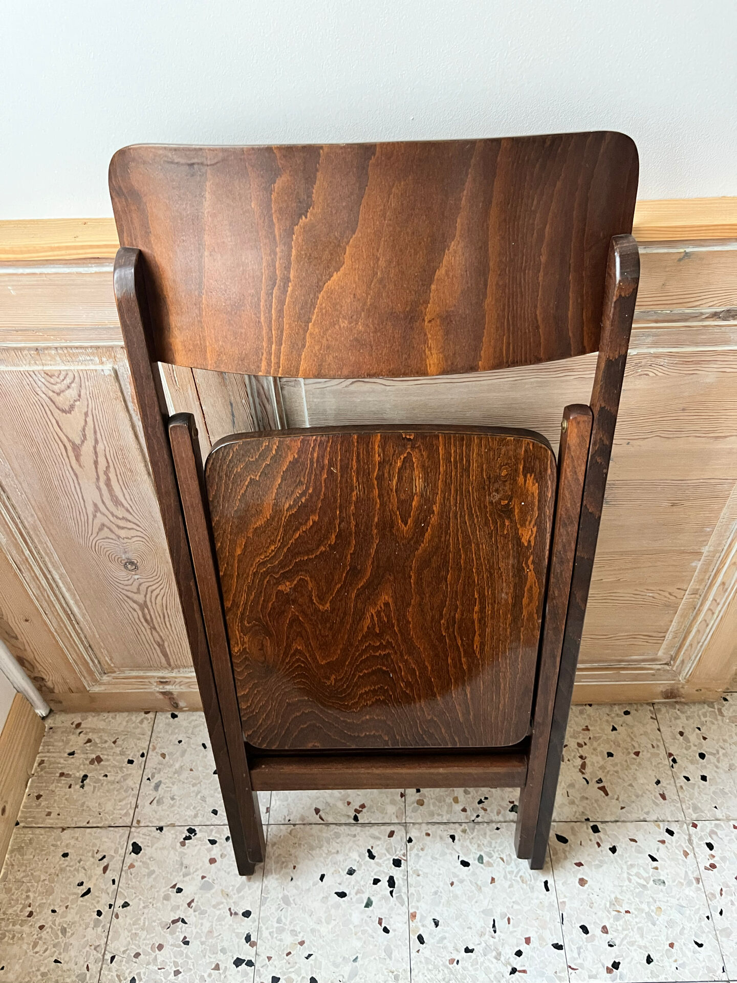 Baumann folding chair