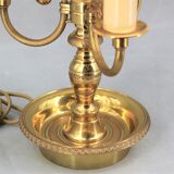 Lampe bouillotte en bronze de style Louis XVI, Trois lumières, Abat-jour peint en vert Craquelé