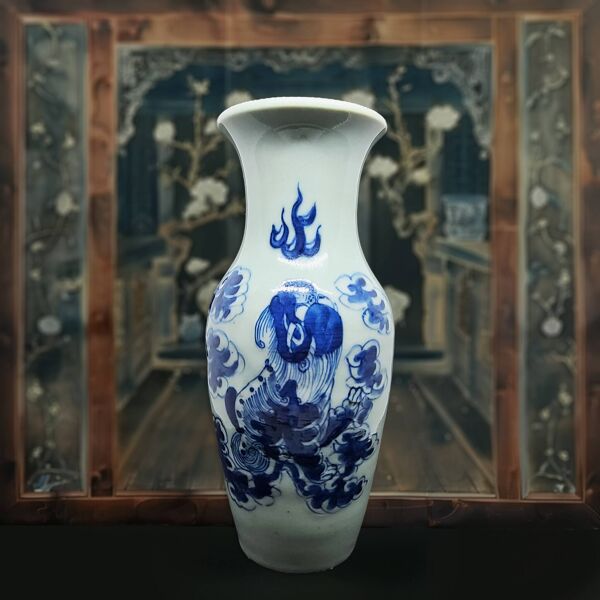 Vase Balustre de Chine XIXe Siècle