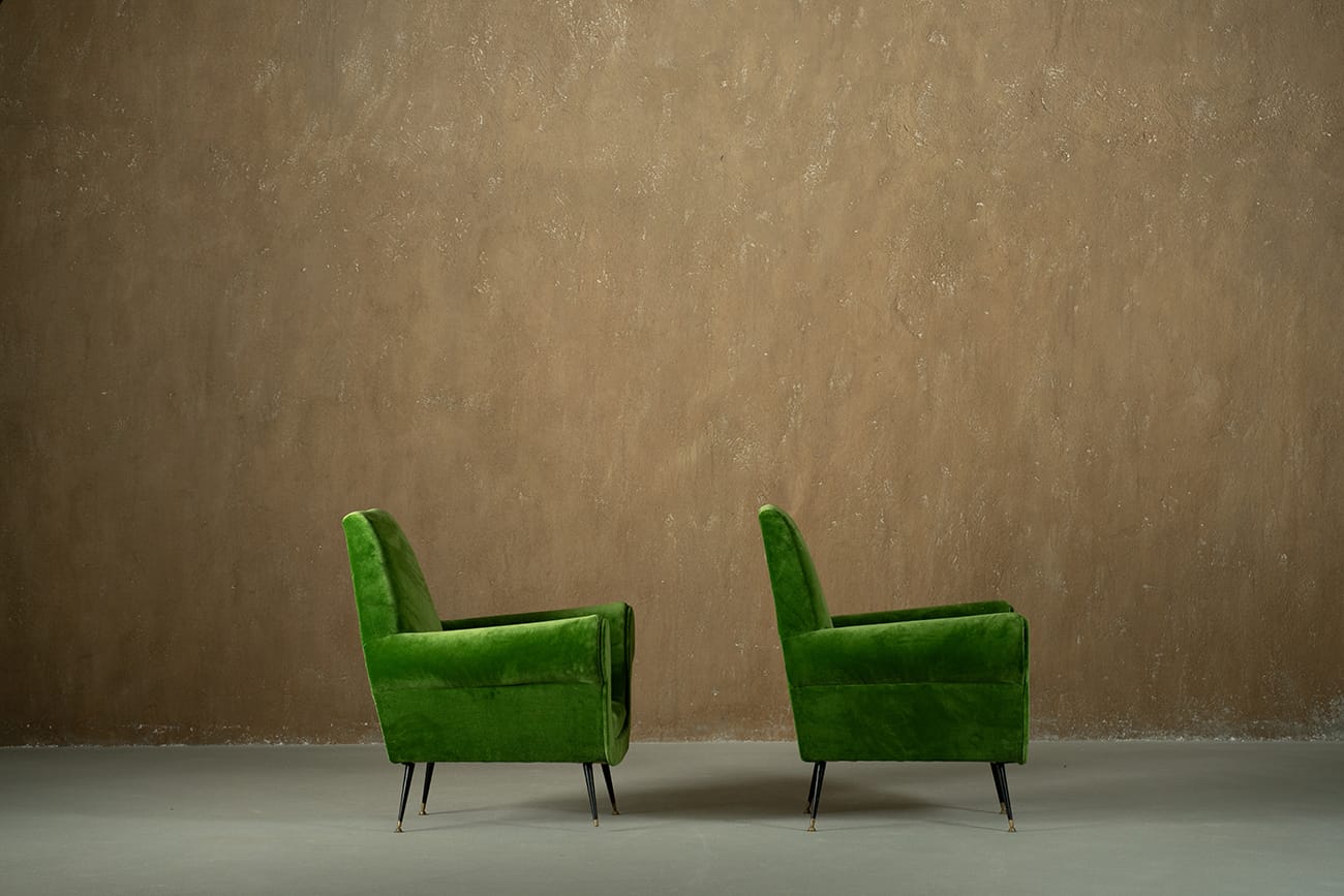 Green velvet armchairs by Gigi Radice, Italy 1950s set of 2
