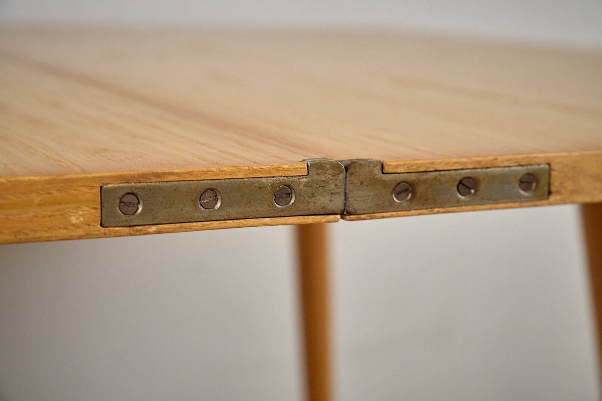 Extendable Low Table, 1960s Czechoslovakia