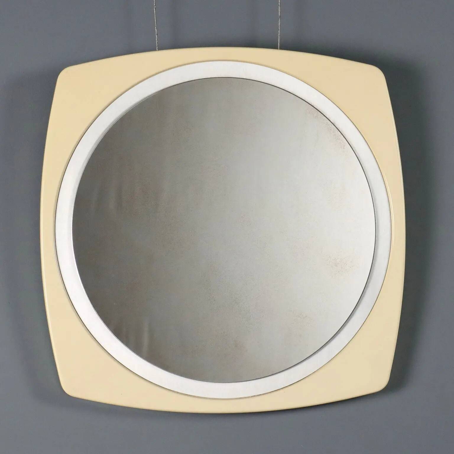 Vintage round mirror, plastic frame, glass, design, Italy, 1970s