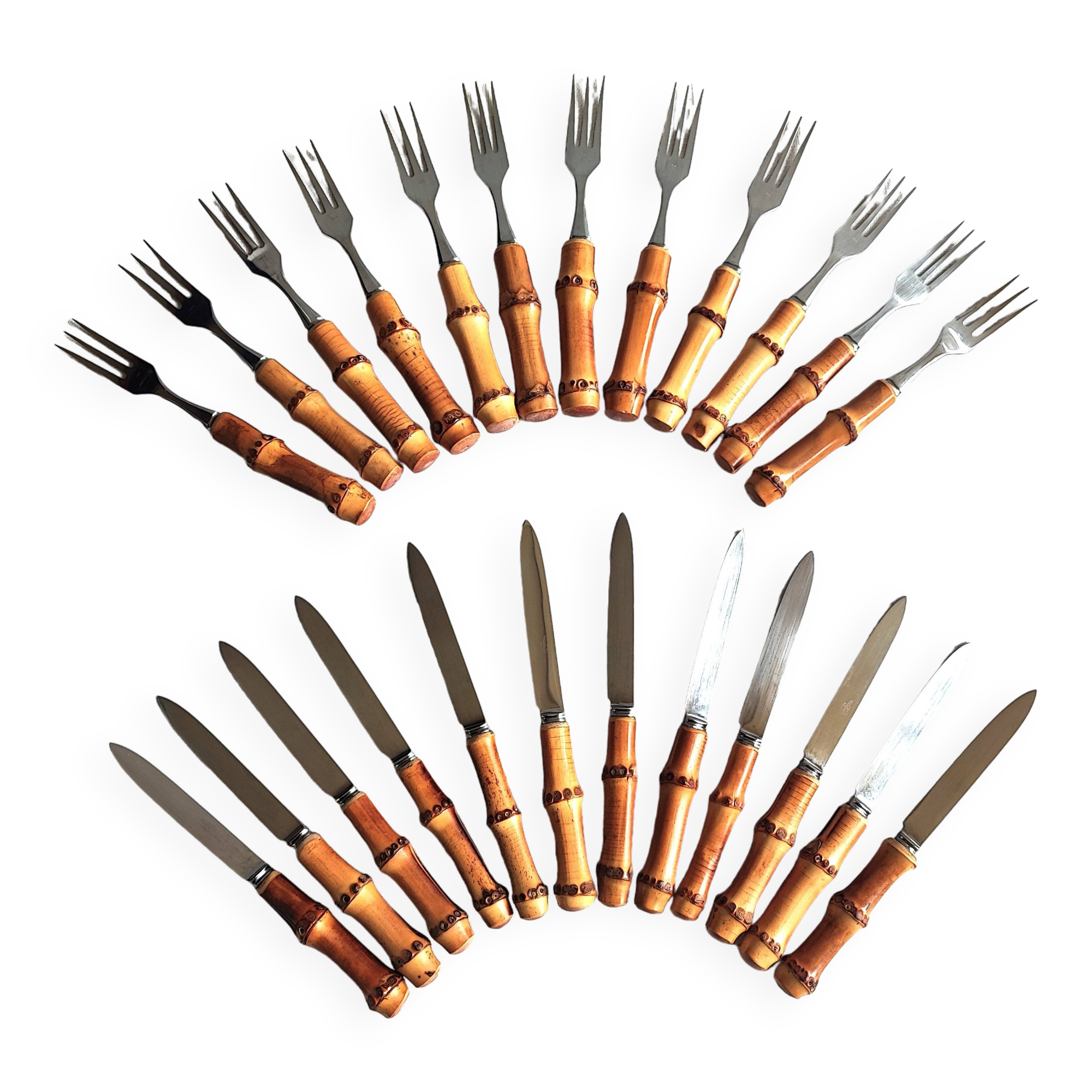 Bamboo handle cheese cutlery 60'