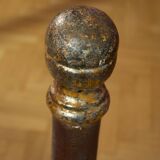 Lit double en bois massif sculpté