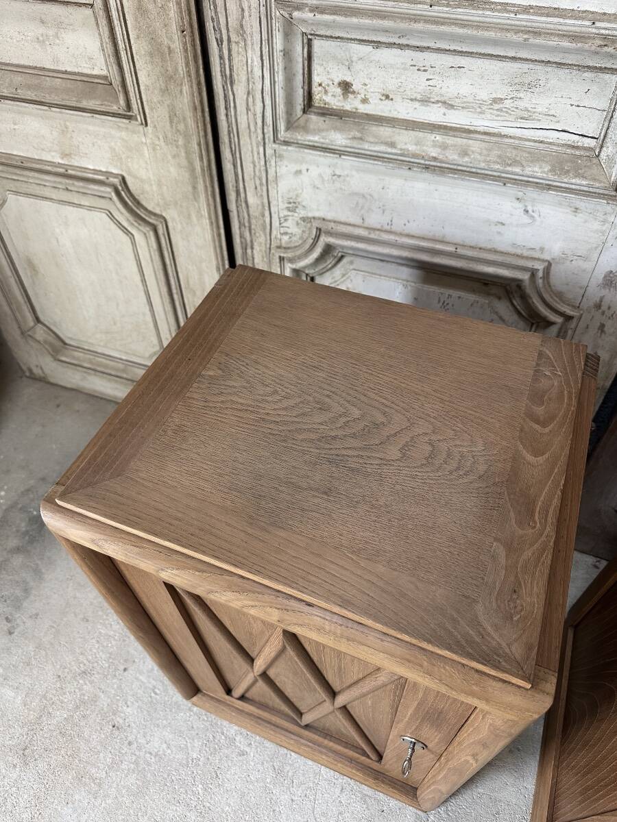 Pair of Art Deco bedside tables in oak