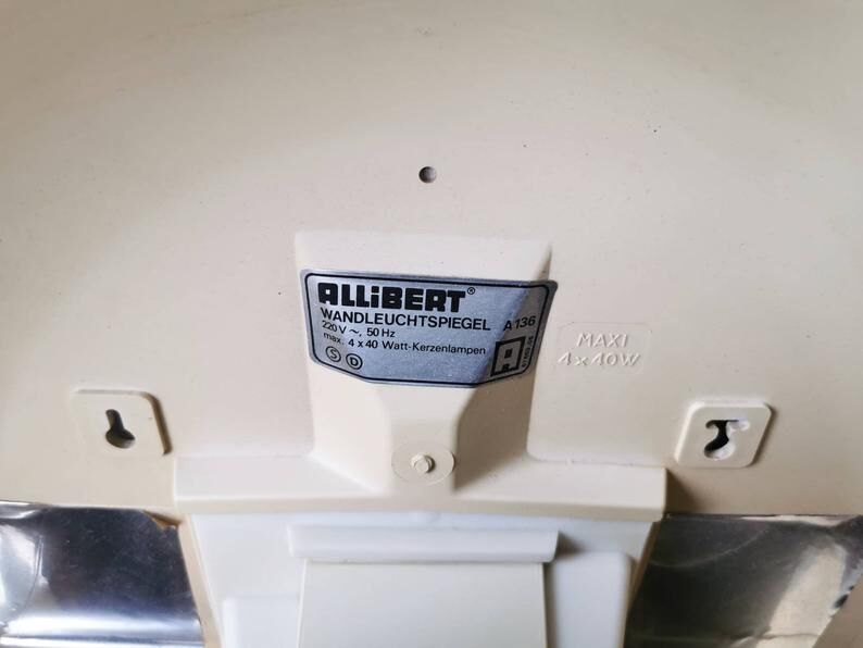 Vintage oval mirror with Allibert 1970 light