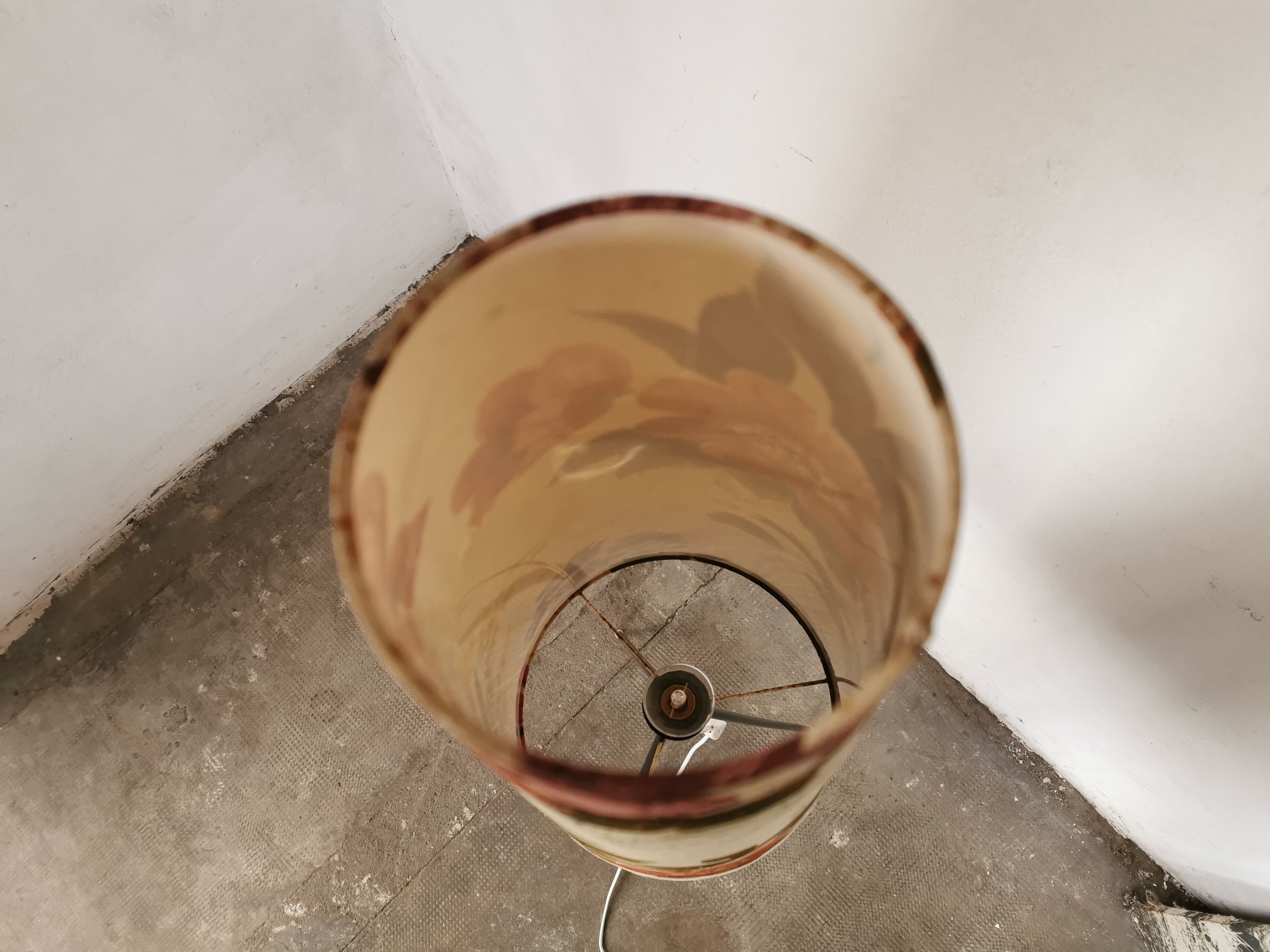 Vintage tripod floor lamp