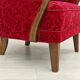 Années 1960, design danois, fauteuil en tissu rouge cerise, très bon état d’origine.